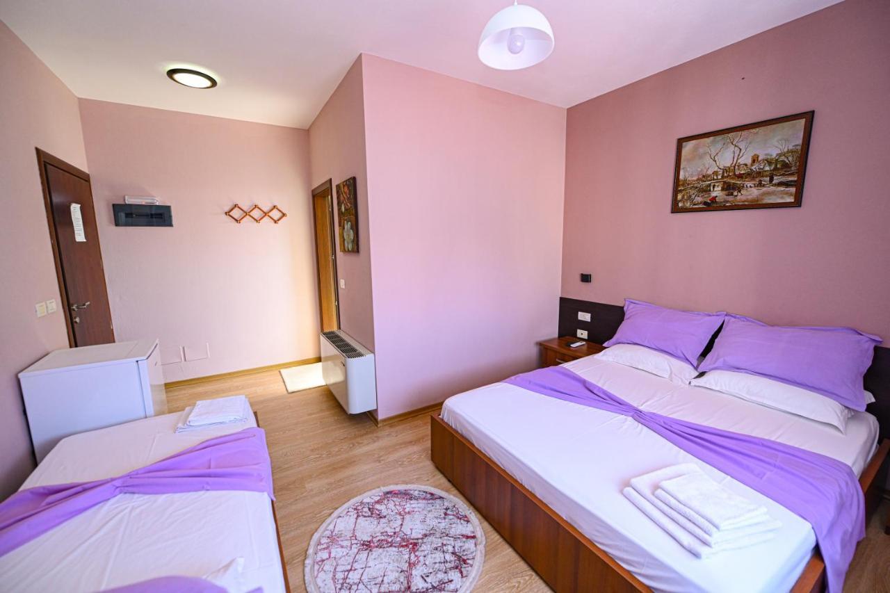 Hotel Epoka Shkoder Exterior photo