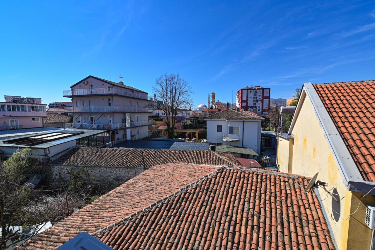 Hotel Epoka Shkoder Exterior photo