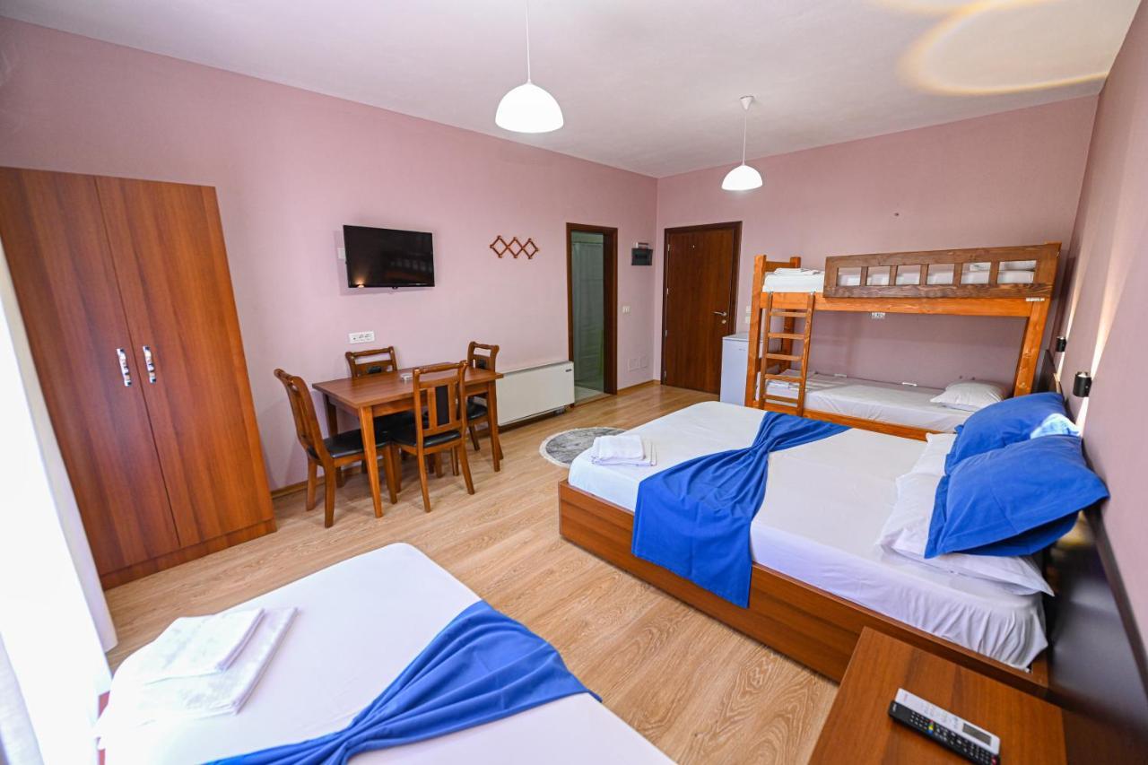Hotel Epoka Shkoder Exterior photo
